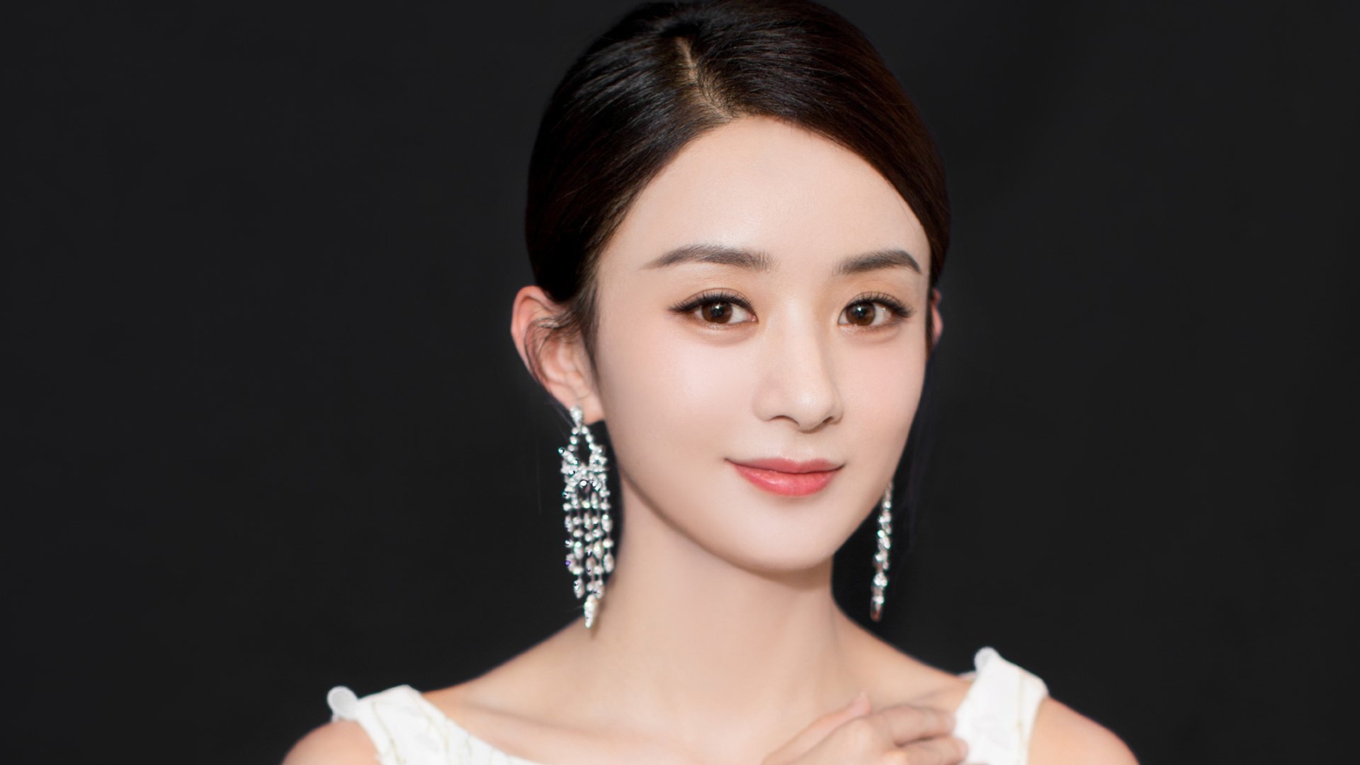 美国男足在巴黎奥运会比赛中表现出色，赢得奖牌，奥运美国足球